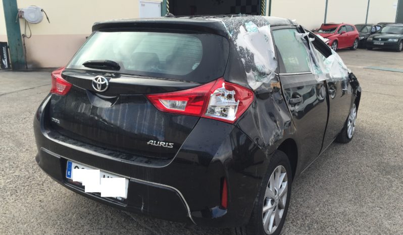 Toyota Auris 1,4 D4D lleno