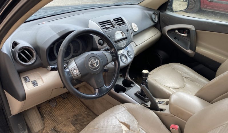 Toyota Rav 4 2.2 D4D 2009 lleno