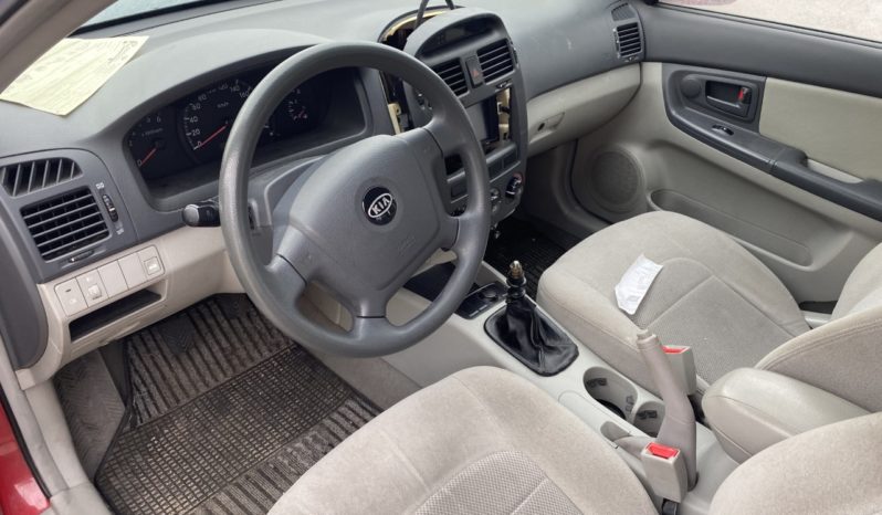 Kia Cerato 1.5 lleno
