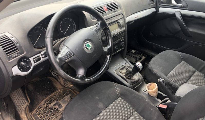 Skoda Octavia Scout 4X4 2.0 TDI lleno