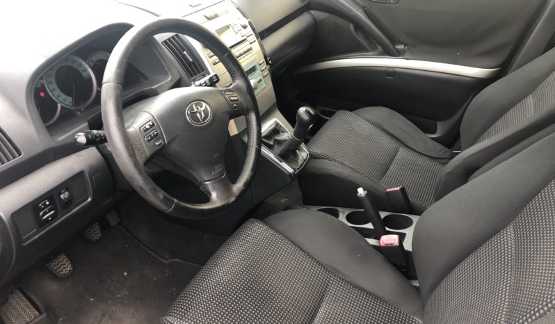 Toyota Corolla Verso 2.2 D-CAT 177 CV lleno