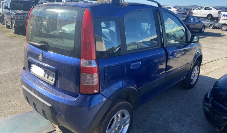 Fiat Panda 4×4 Climbing lleno