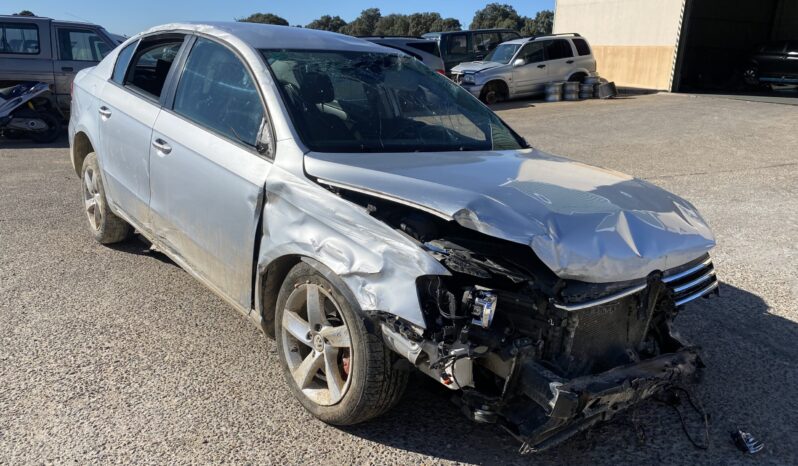 Volkswagen Passat 1.6 TDI lleno