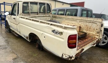 MAHINDRA PICK-UP 2.5 lleno