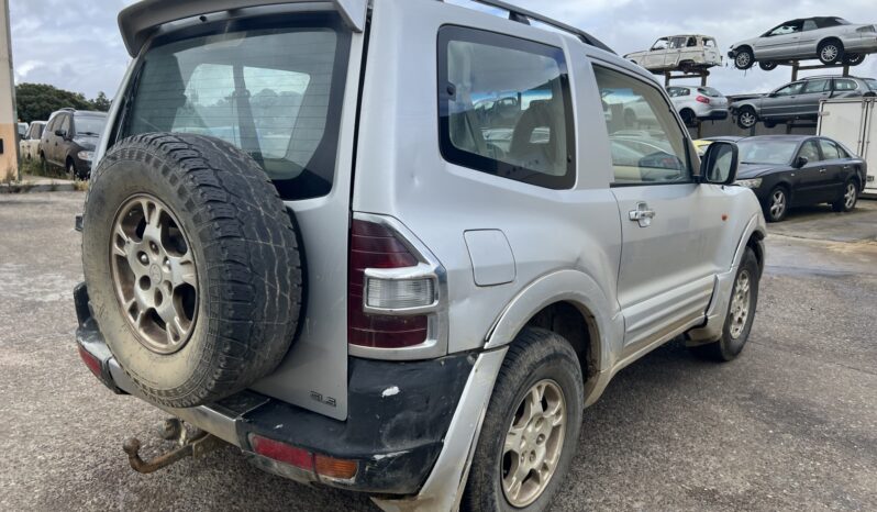 MITSUBISHI MONTERO 3.2 DID lleno