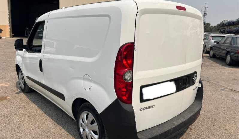 OPEL COMBO 1.3 CDTI lleno