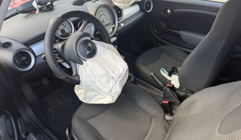 MINI COOPER ONE R56 lleno