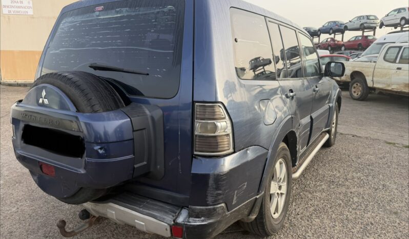 MITSUBISHI MONTERO 3.2 DID V80 lleno