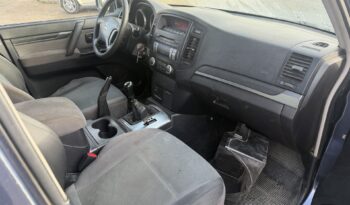 MITSUBISHI MONTERO 3.2 DID V80 lleno