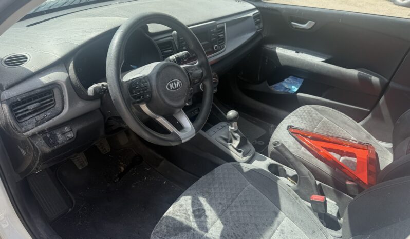 KIA RIO 1.2 lleno