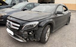 Mercedes GLA